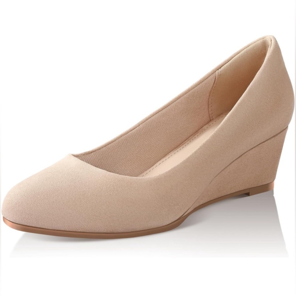 Women's Wedged pumps ,Comfortable , nude
